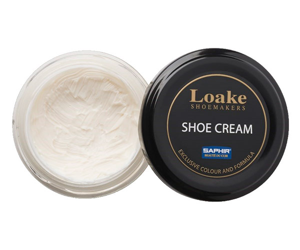 Как ухаживать за обувью Loake с помощью крема